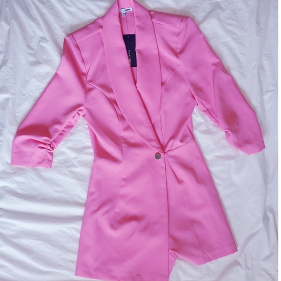 NWT Fashion Nova Invading Your Privacy Romper - Picture 2 of 4